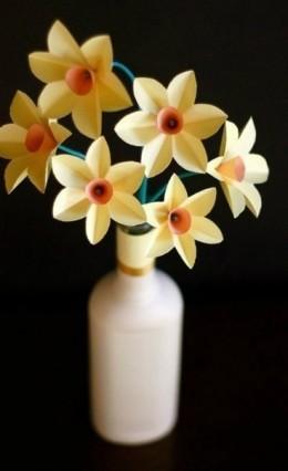 букет бумажных цветов